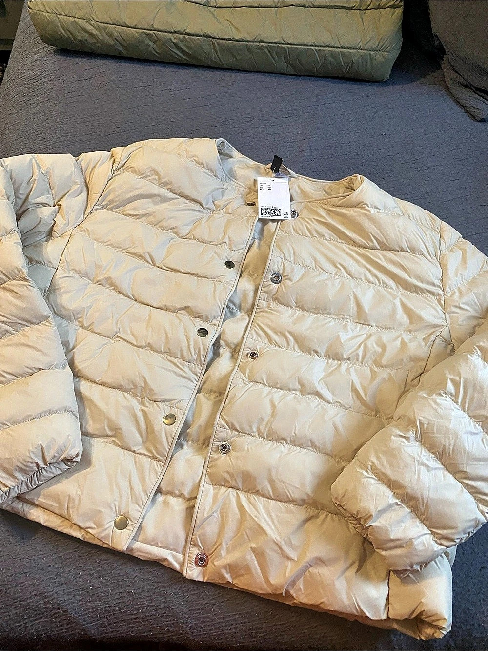 H&M Quilted Jacket Women's Puffer Jacket in Cream